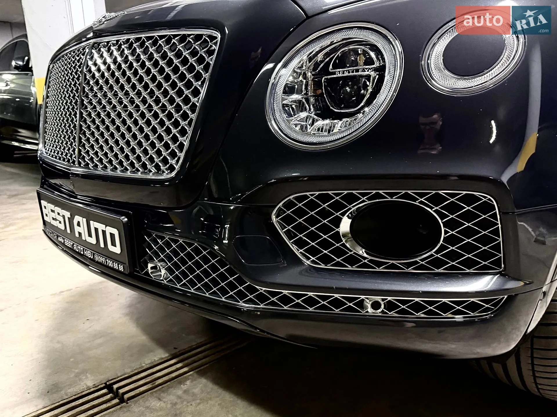 2016 Bentley Bentayga - мініатюра 25