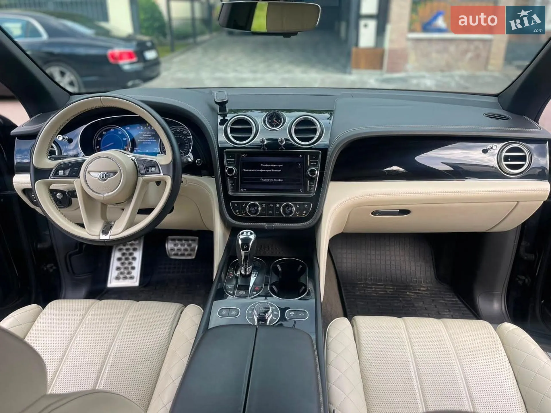 2016 Bentley Bentayga - мініатюра 10