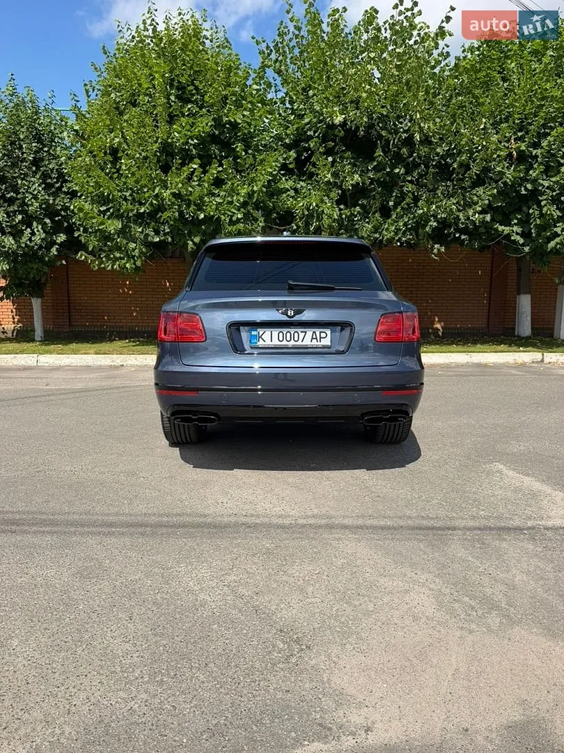 2017 Bentley Bentayga - мініатюра 6