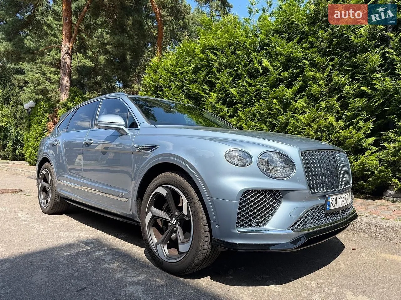 2022 Bentley Bentayga - мініатюра 4