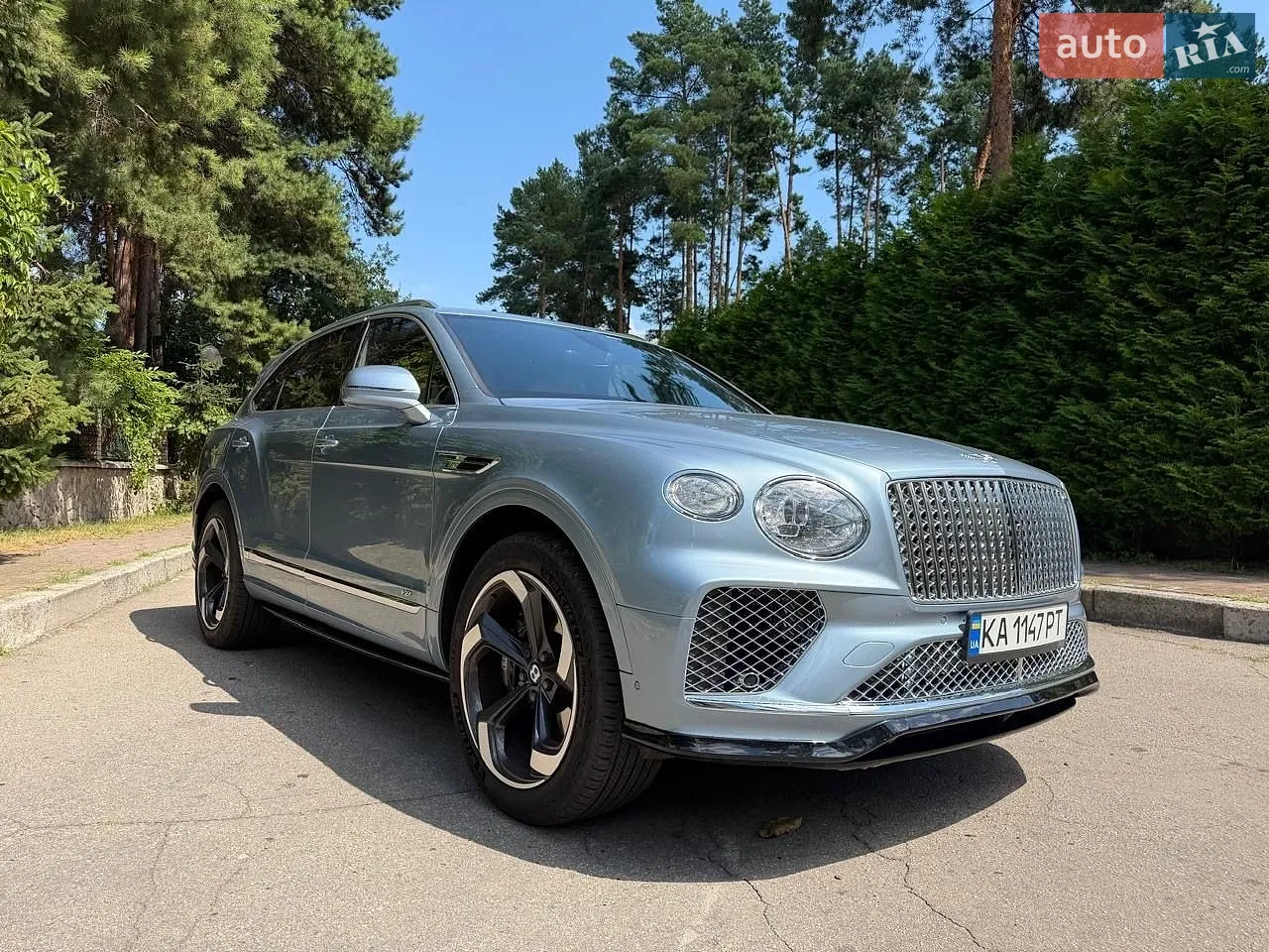 2022 Bentley Bentayga - мініатюра 8