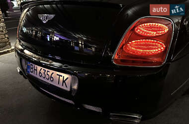 Седан Bentley Continental Flying Spur 2005 в 