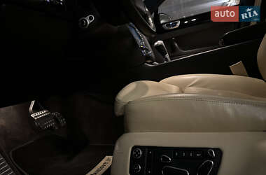 Седан Bentley Continental Flying Spur 2005 в 