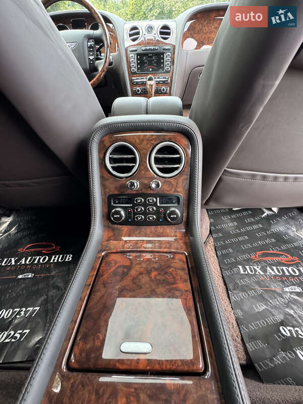 Седан Bentley Continental Flying Spur 2008 в Киеве
