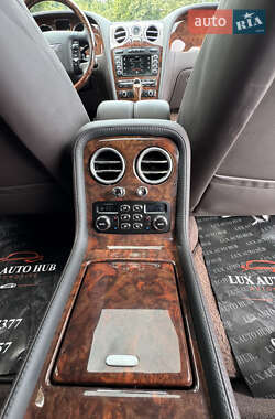 Седан Bentley Continental Flying Spur 2008 в 