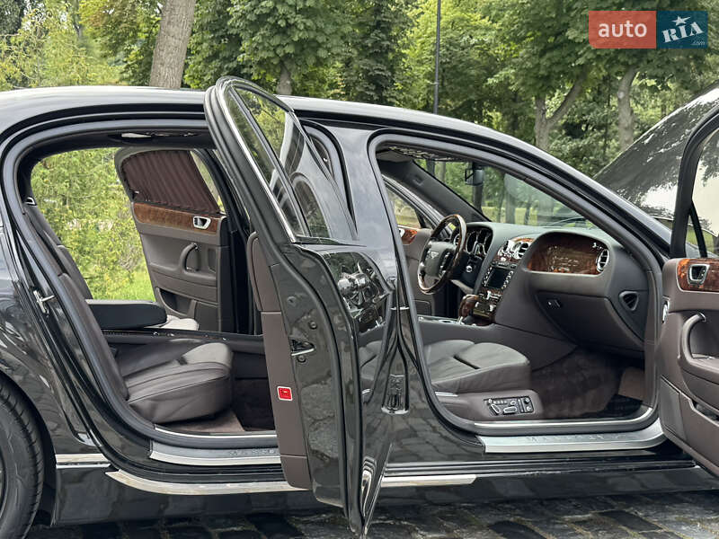 Седан Bentley Continental Flying Spur 2008 в Киеве
