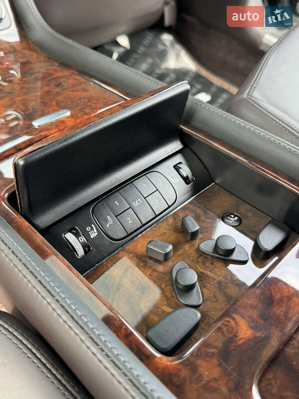 Седан Bentley Continental Flying Spur 2008 в Киеве