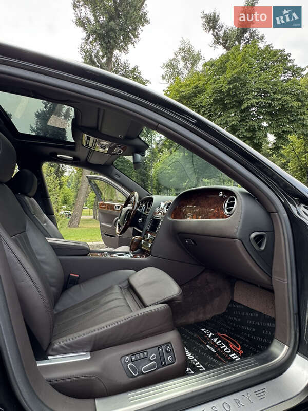 Седан Bentley Continental Flying Spur 2008 в Киеве