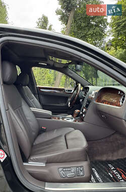 Седан Bentley Continental Flying Spur 2008 в 