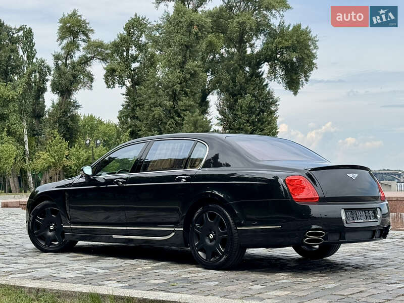 Седан Bentley Continental Flying Spur 2008 в Киеве