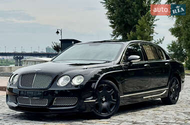 Седан Bentley Continental Flying Spur 2008 в 