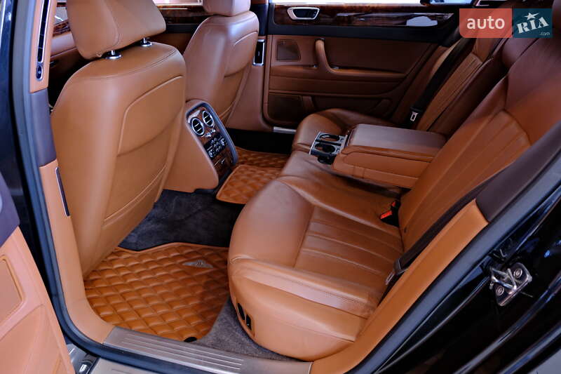 Седан Bentley Continental Flying Spur 2007 в Одессе фото 42 Седан Bentley Continental Flying Spur 2007 в Одессе