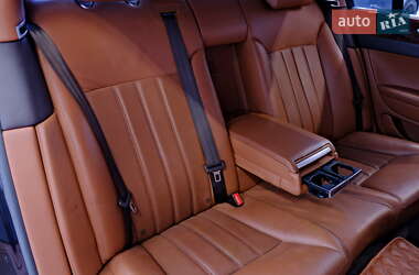 Седан Bentley Continental Flying Spur 2007 в 