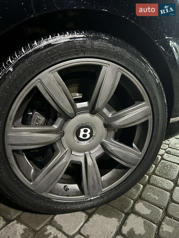 Седан Bentley Continental Flying Spur 2006 в Львове фото 3 Седан Bentley Continental Flying Spur 2006 в Львове
