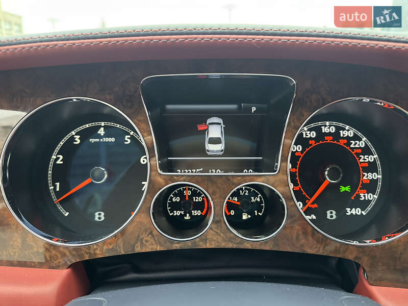 Седан Bentley Continental Flying Spur 2012 в Києві