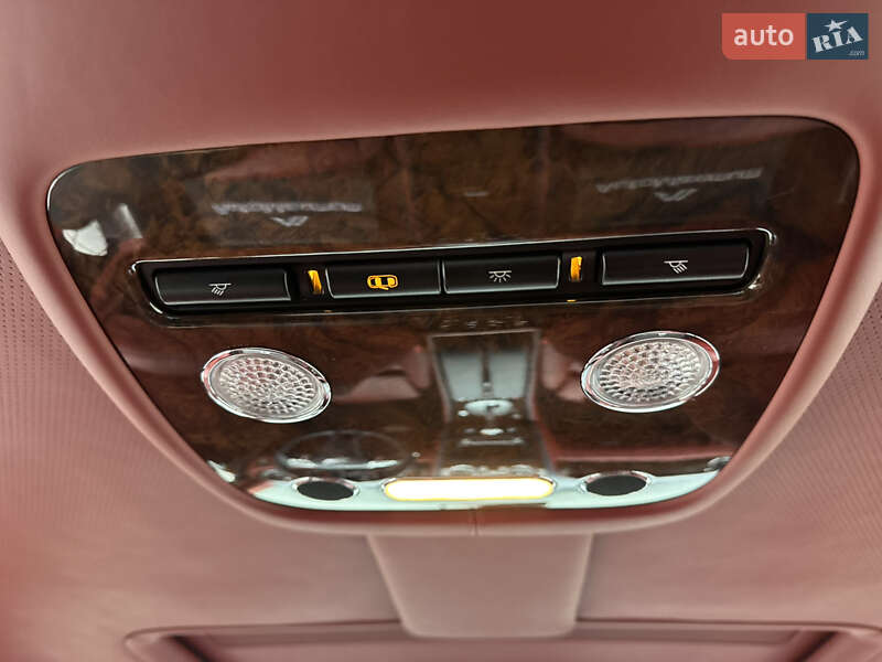 Седан Bentley Continental Flying Spur 2012 в Києві