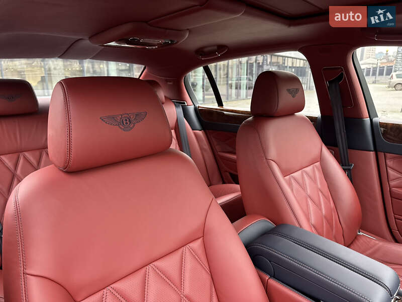 Седан Bentley Continental Flying Spur 2012 в Києві