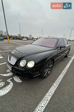 Седан Bentley Continental Flying Spur 2006 в Львове