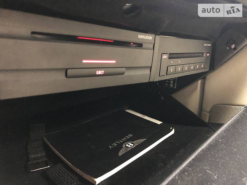 Купе Bentley Continental GT 2005 в Києві фото 58 Купе Bentley Continental GT 2005 в Києві