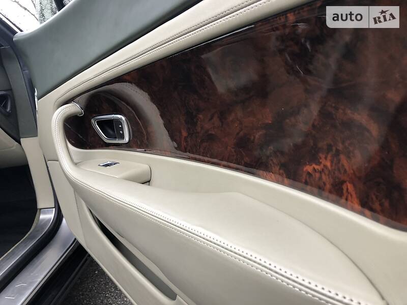 Купе Bentley Continental GT 2005 в Києві фото 45 Купе Bentley Continental GT 2005 в Києві