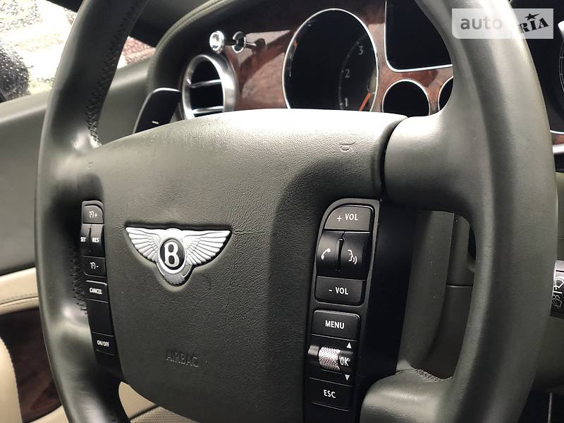 Купе Bentley Continental GT 2005 в Києві фото 28 Купе Bentley Continental GT 2005 в Києві
