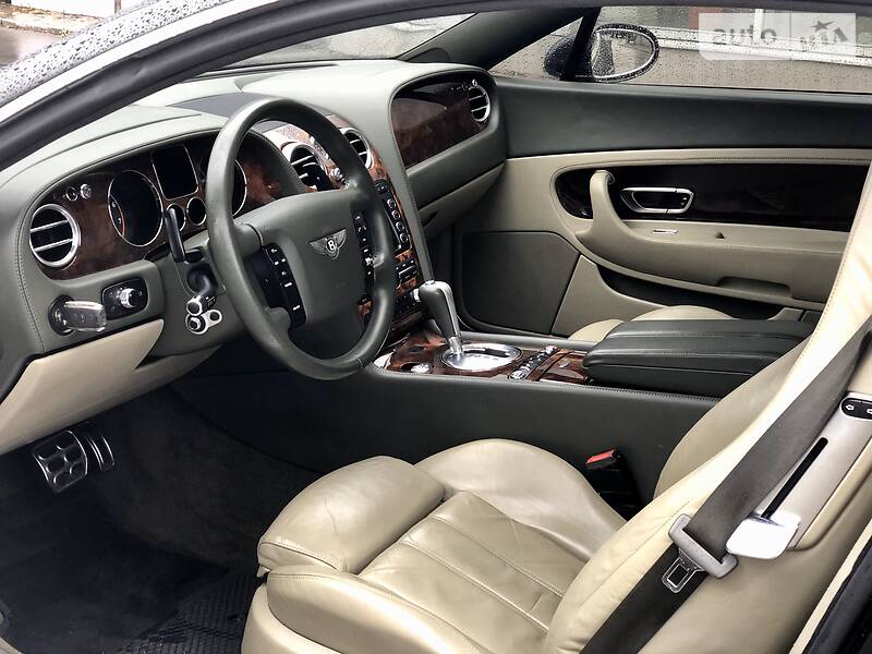 Купе Bentley Continental GT 2005 в Києві фото 22 Купе Bentley Continental GT 2005 в Києві