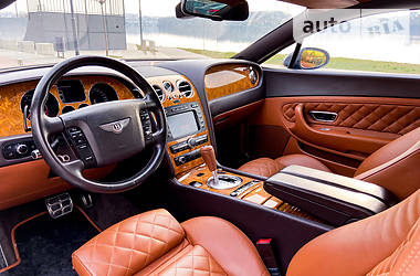 Купе Bentley Continental GT 2005 в 