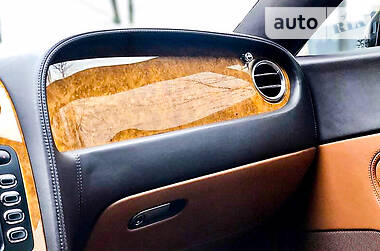 Купе Bentley Continental GT 2005 в 