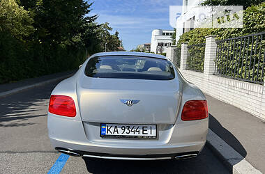 Купе Bentley Continental GT 2011 в Киеве