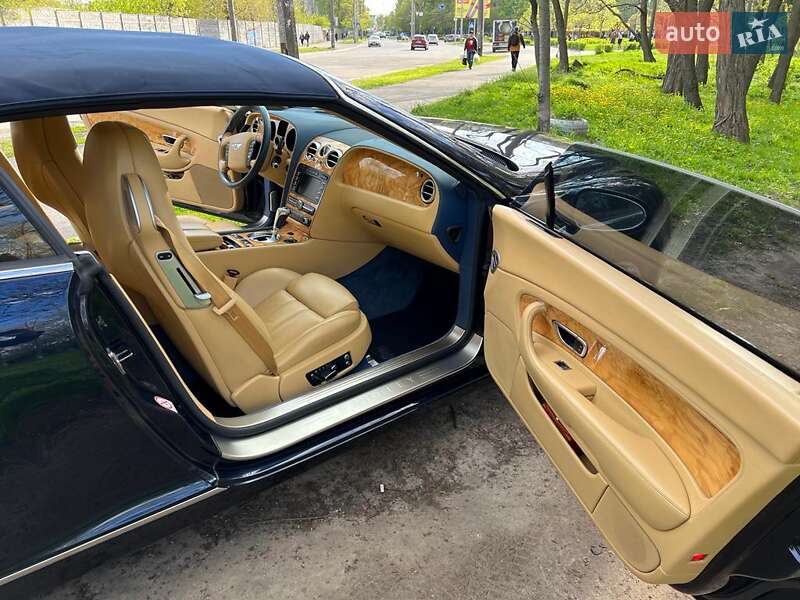 Кабриолет Bentley Continental GT 2008 в Киеве