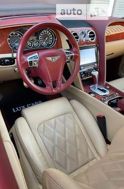 Купе Bentley Continental GT 2012 в Києві