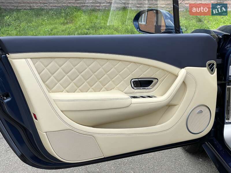 Купе Bentley Continental GT 2016 в Киеве