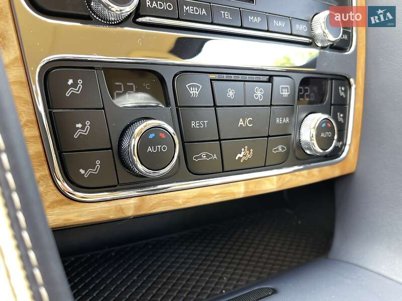 Купе Bentley Continental GT 2016 в Киеве