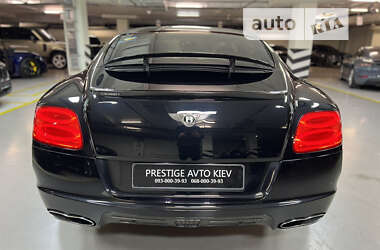 Купе Bentley Continental GT 2011 в 