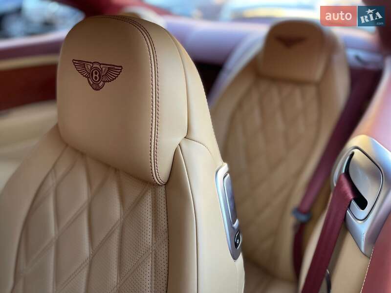 Купе Bentley Continental GT 2012 в Киеве