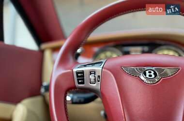 Купе Bentley Continental GT 2012 в 