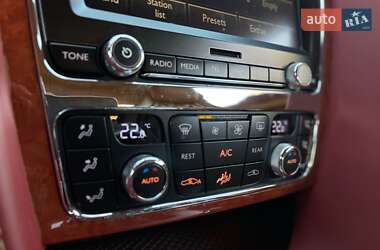 Купе Bentley Continental GT 2012 в 
