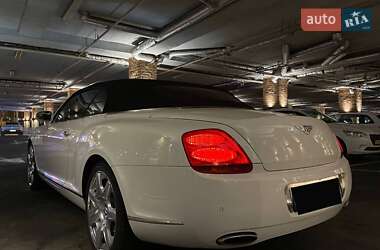 Кабриолет Bentley Continental GT 2008 в 