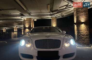 Кабриолет Bentley Continental GT 2008 в 
