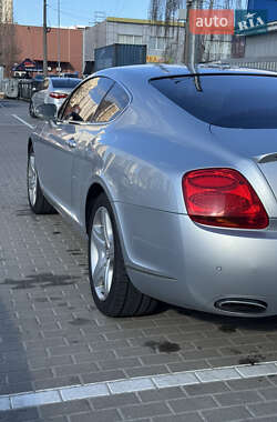 Купе Bentley Continental GT 2004 в 