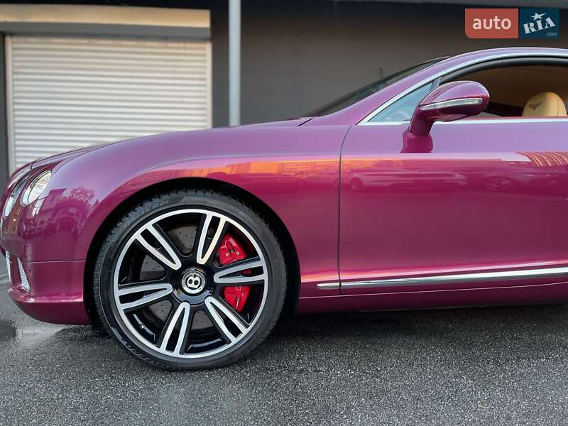 Купе Bentley Continental GT 2012 в Києві фото 21 Купе Bentley Continental GT 2012 в Києві