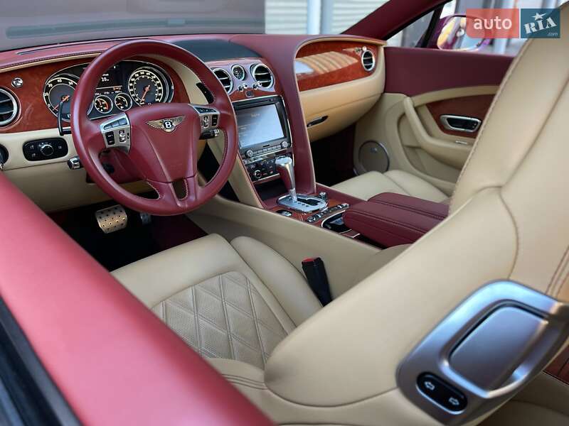 Купе Bentley Continental GT 2012 в Києві фото 36 Купе Bentley Continental GT 2012 в Києві