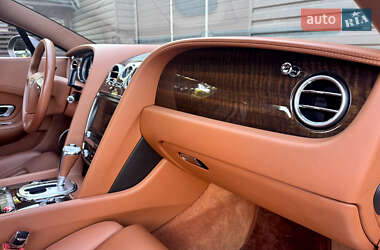 Купе Bentley Continental GT 2014 в 