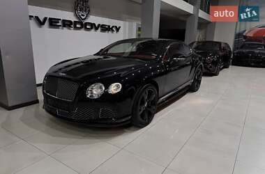 Купе Bentley Continental GT 2012 в 
