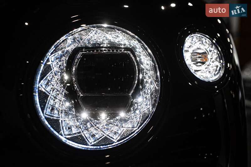 Кабриолет Bentley Continental GT 2022 в Одессе фото 96 Кабриолет Bentley Continental GT 2022 в Одессе