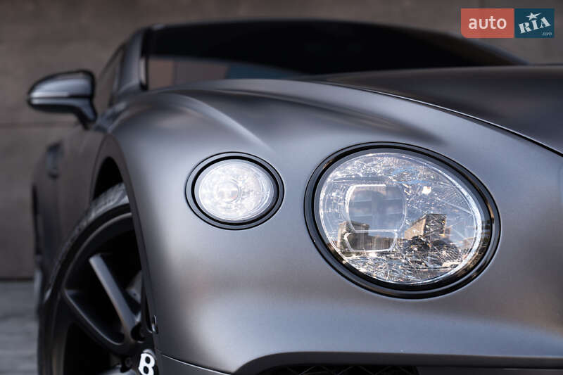 Купе Bentley Continental GT 2018 в Киеве фото 6 Купе Bentley Continental GT 2018 в Киеве