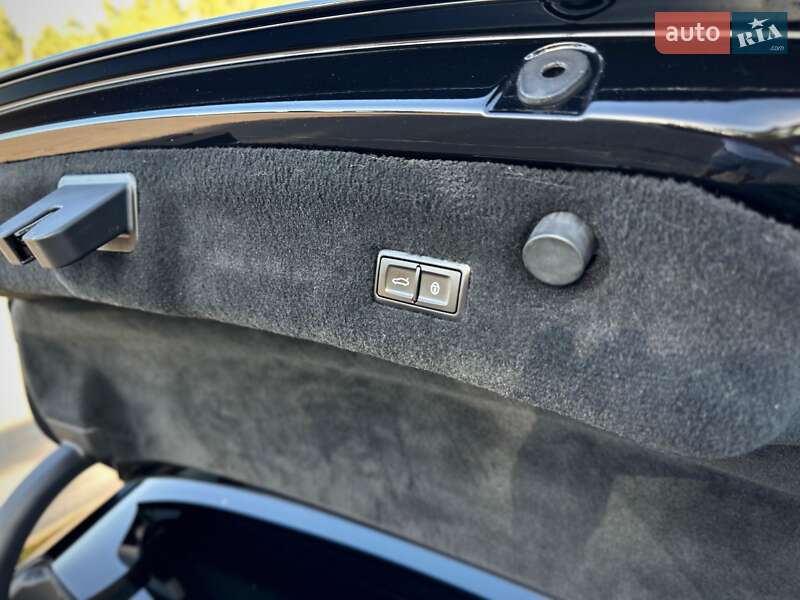 Купе Bentley Continental GT 2020 в Киеве