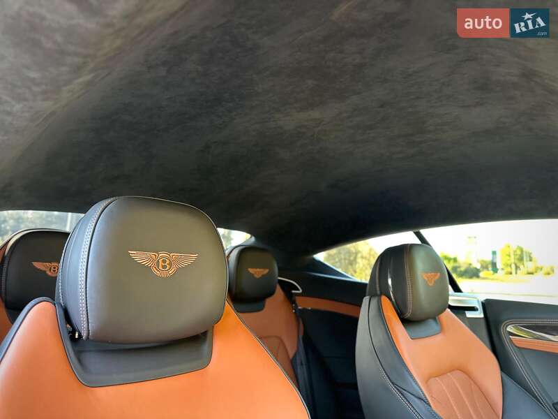 Купе Bentley Continental GT 2020 в Киеве