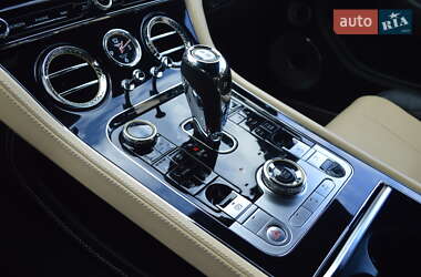 Седан Bentley Continental GT 2019 в  фото 29 Седан Bentley Continental GT 2019 в
