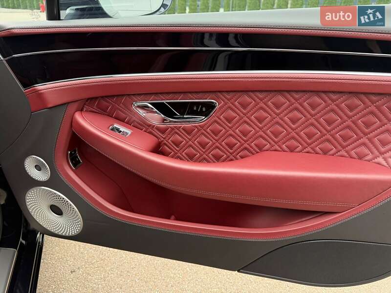 Купе Bentley Continental GT 2021 в Києві фото 7 Купе Bentley Continental GT 2021 в Києві